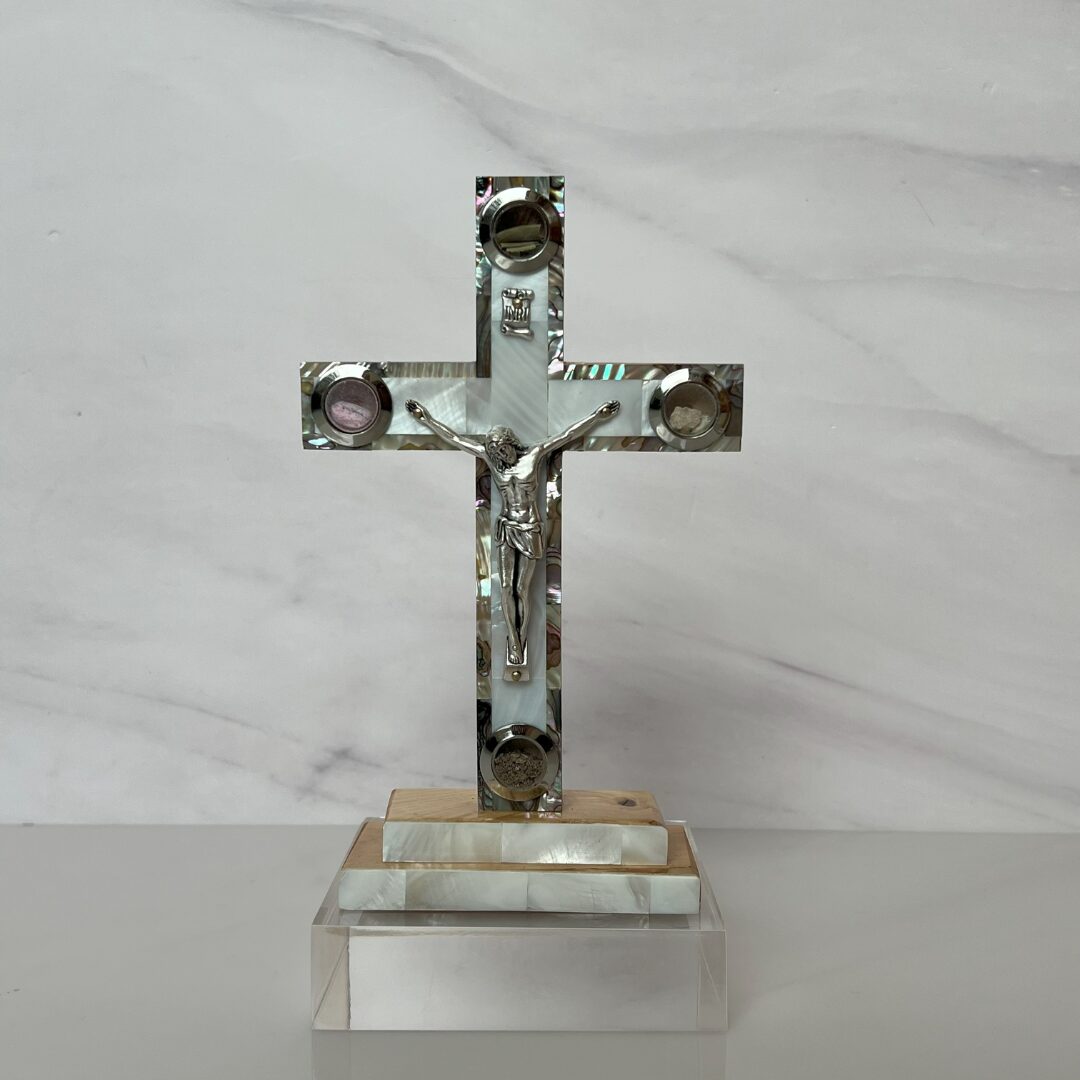 CRUZ DE TIERRA SANTA