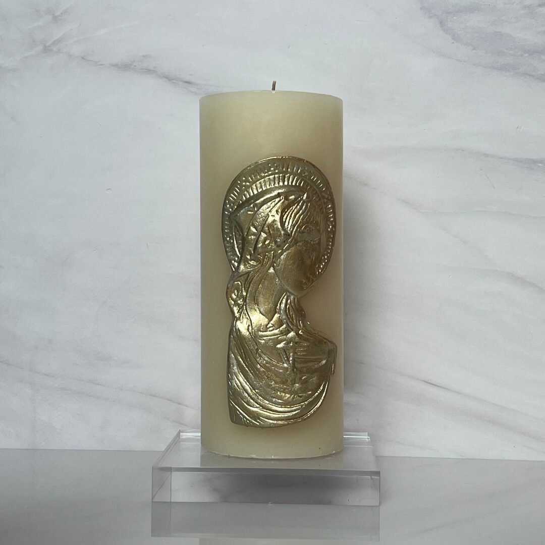 CIRIO DE VIRGEN ABRAZANDO SU MANTO