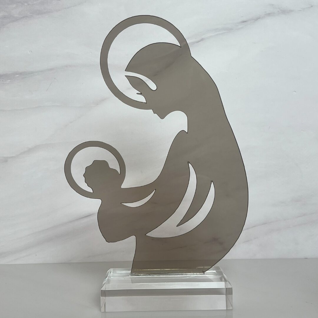 Virgen de acrílico con niño en brazos en color humo