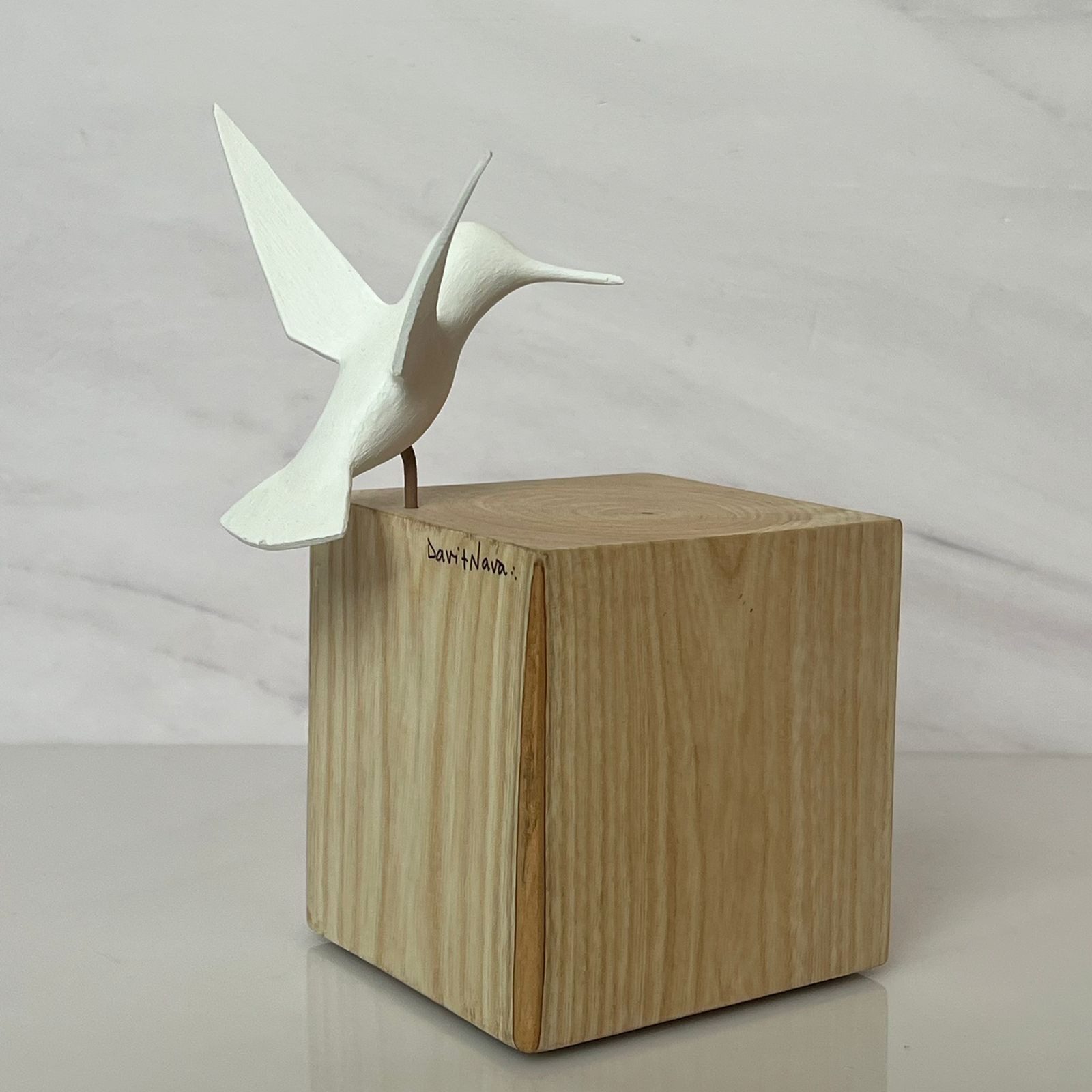 COLIBRÍ DAVIT NAVA GRANDE CON ALAS - Imagen 3