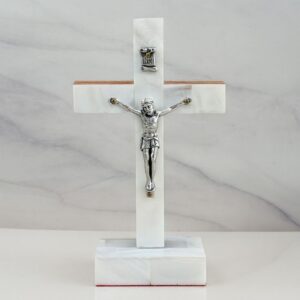 CRUZ DE TIERRA SANTA CON CRUCIFIJO DE MADRE PERLA Y MADERA DE OLIVO